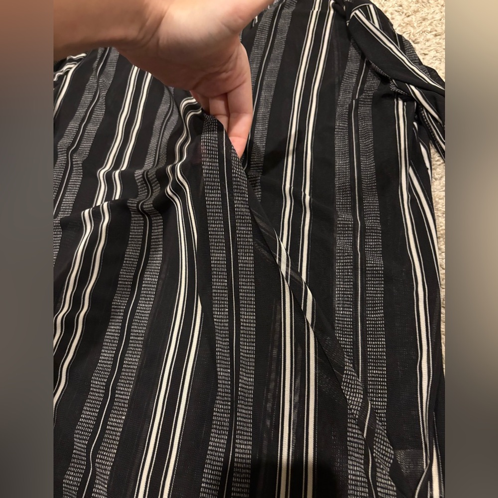 Blouse - Picture 3 of 5